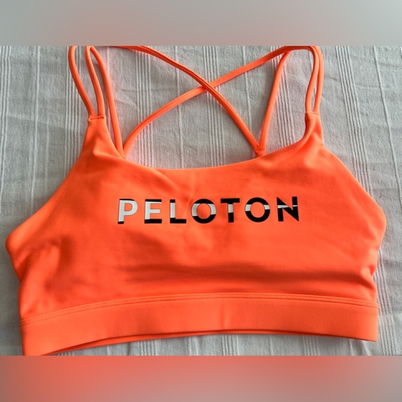 NWT NEON Peloton Cadent strappy bra - Medium 🦄 - Picture 1 of 3